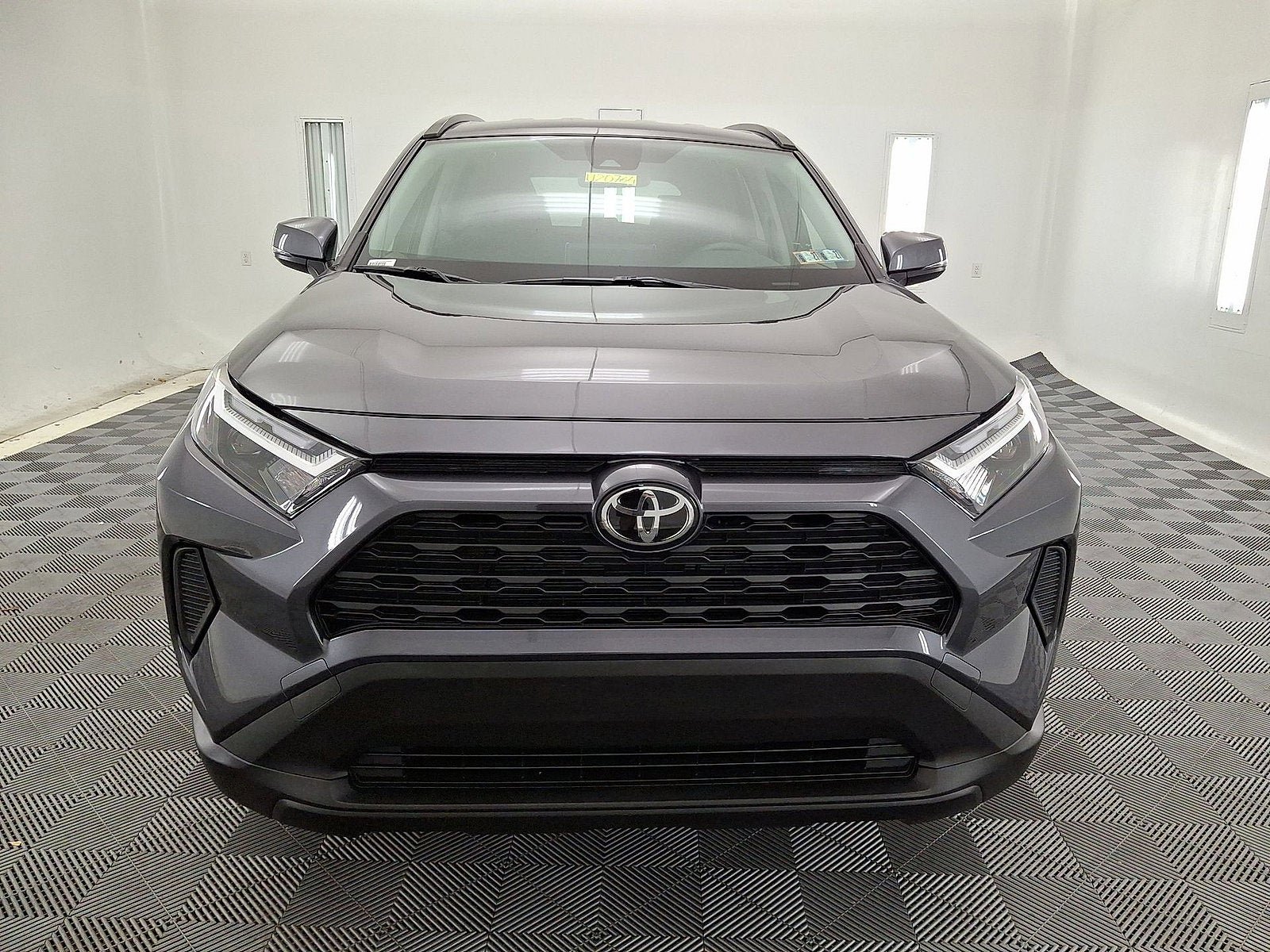 Certified 2025 Toyota RAV4 XLE AWD/4WD image 28