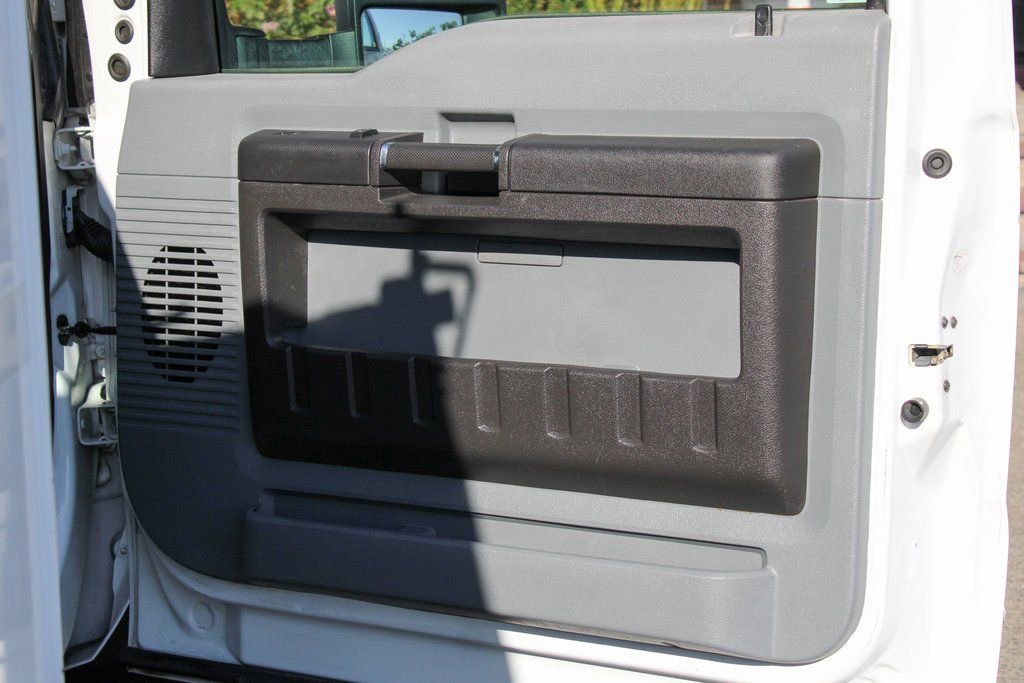 Used 2012 Ford F550 2WD Regular Cab Super Duty w/ PWR Equipment Group image 35