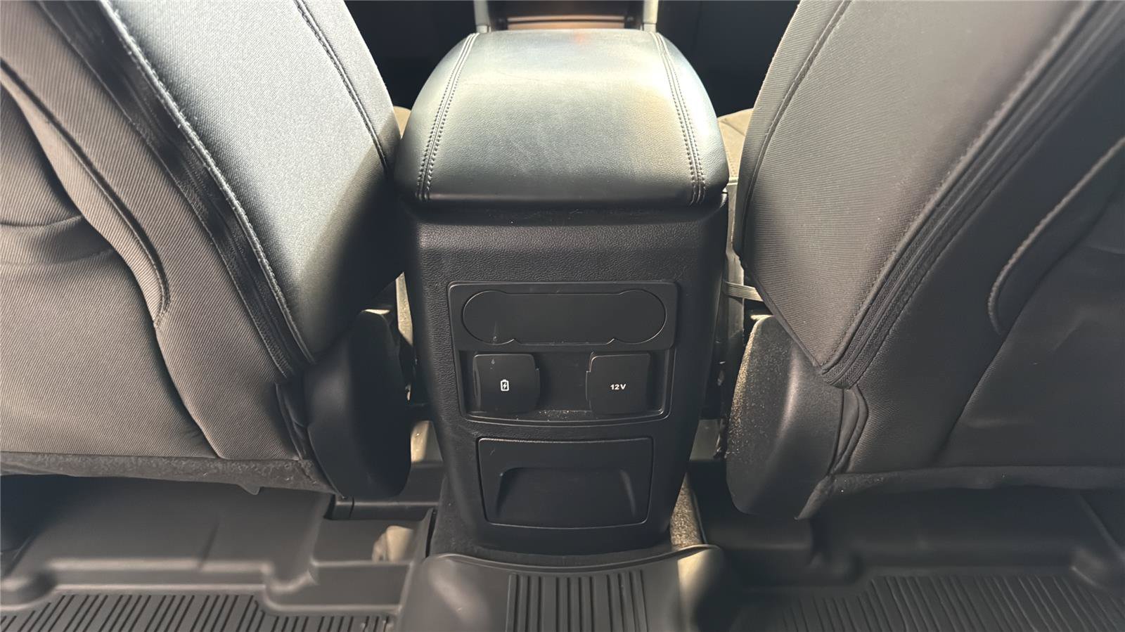 Certified 2023 Ford Explorer XLT AWD/4WD image 28