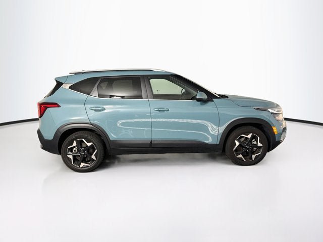Certified 2024 Kia Seltos EX AWD/4WD image 4