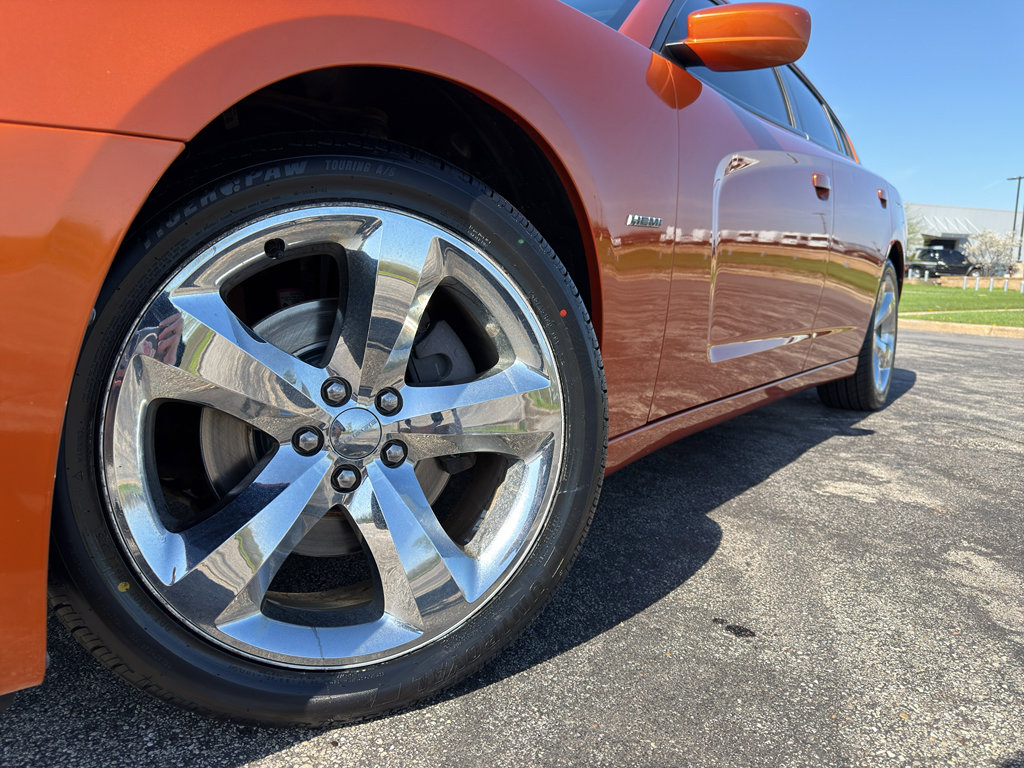 Used 2011 Dodge Charger R/T RWD image 9