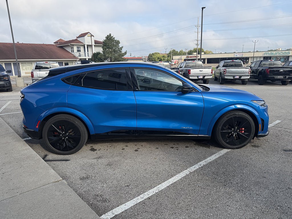 Used 2025 Ford Mustang Mach-E GT AWD/4WD image 7