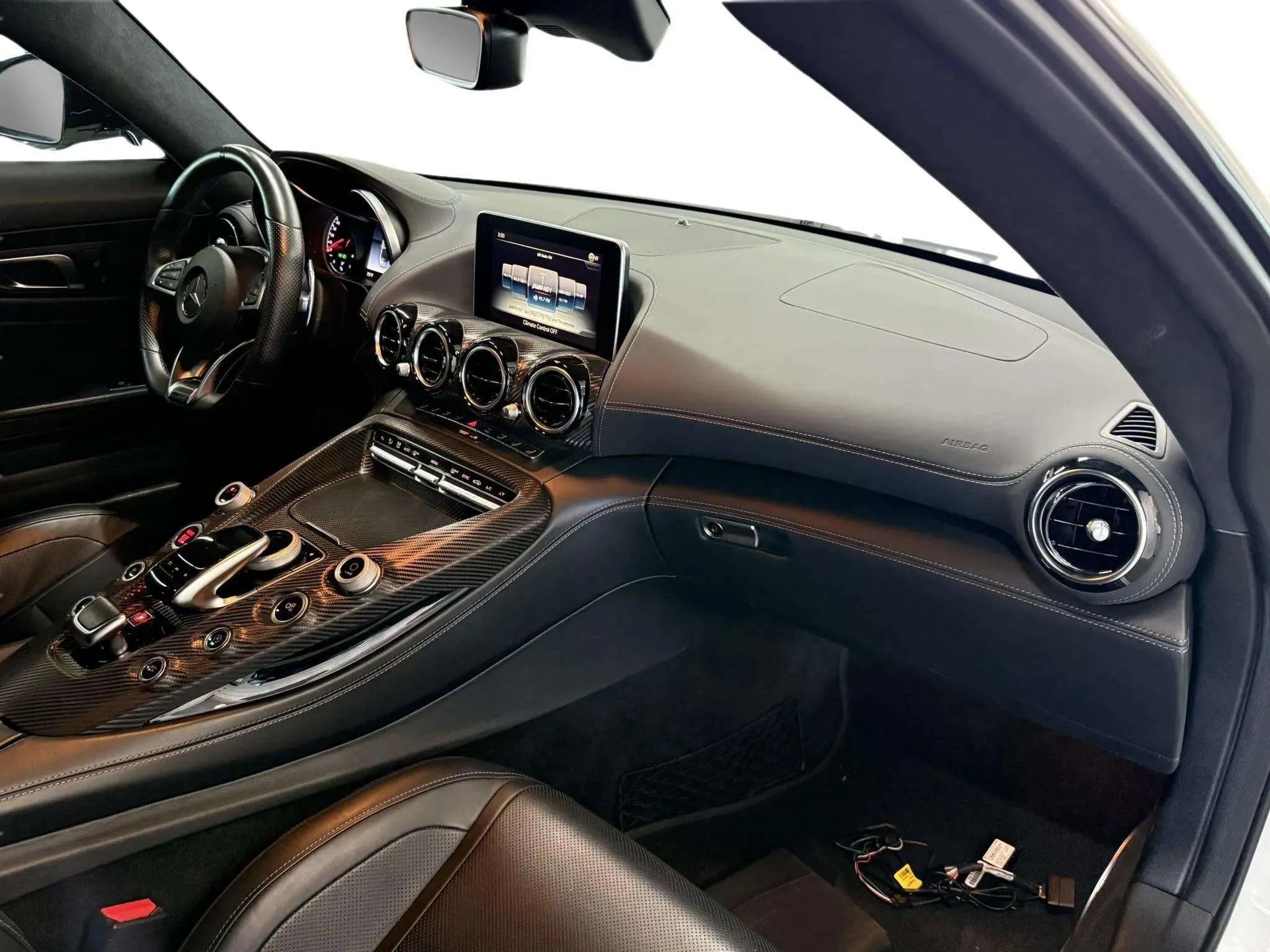 Used 2018 Mercedes-Benz AMG GT Roadster image 10