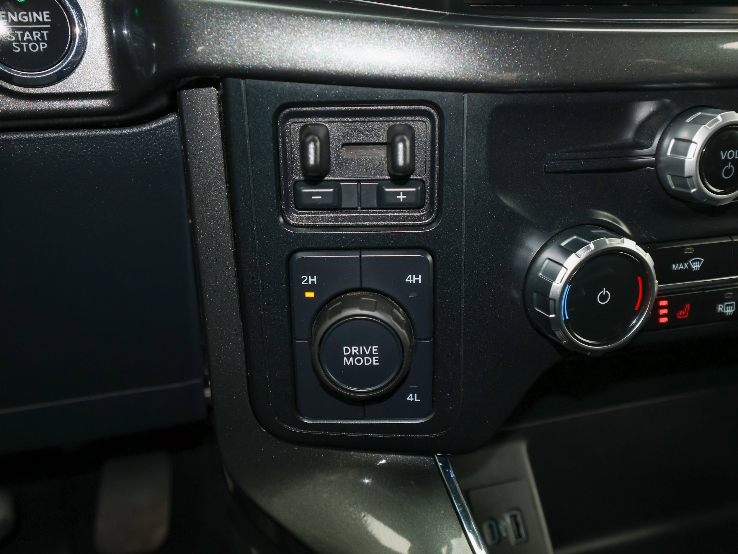Used 2023 Ford F150 XLT w/ Equipment Group 302A High AWD/4WD image 28