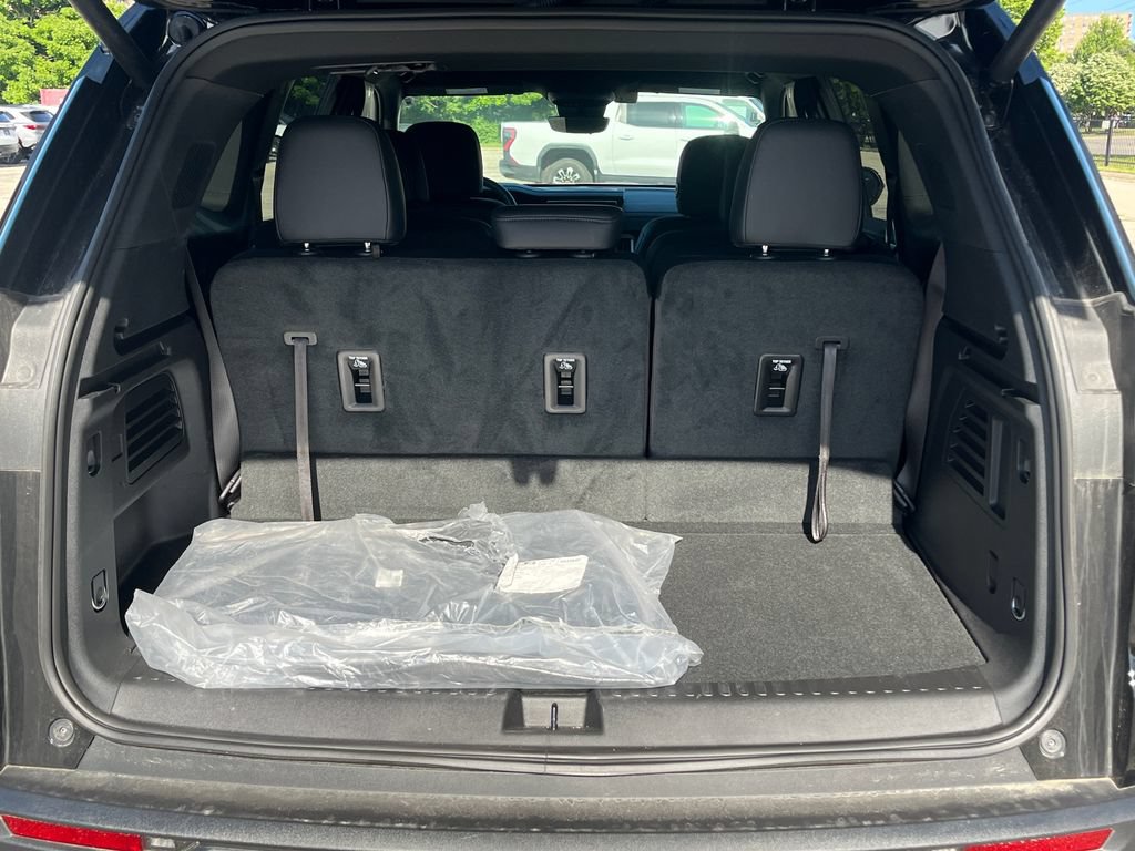 New 2026 GMC Acadia Elevation w/ Elevation Premium Package AWD/4WD image 26