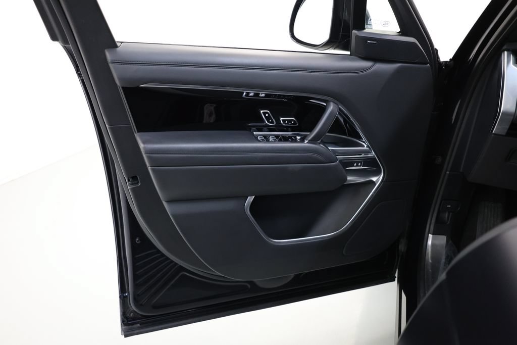 Used 2024 Land Rover Range Rover SE AWD/4WD image 65