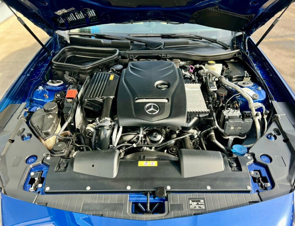 Used 2020 Mercedes-Benz SLC 300 image 10