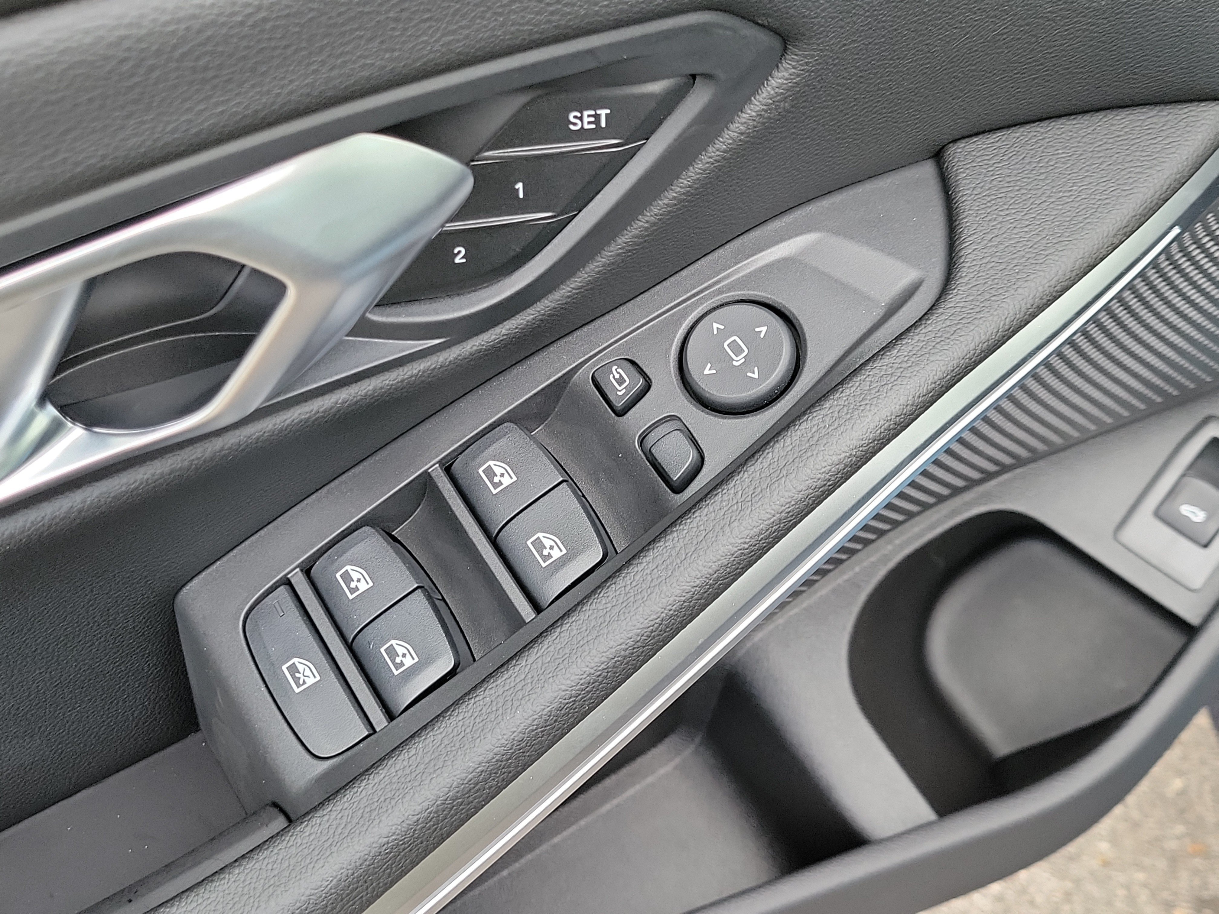 New 2026 BMW 330i Sedan w/ Convenience Package RWD image 15