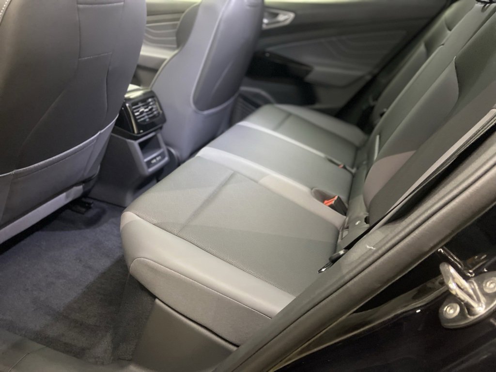 New 2026 Volkswagen ID.4 Pro S image 5