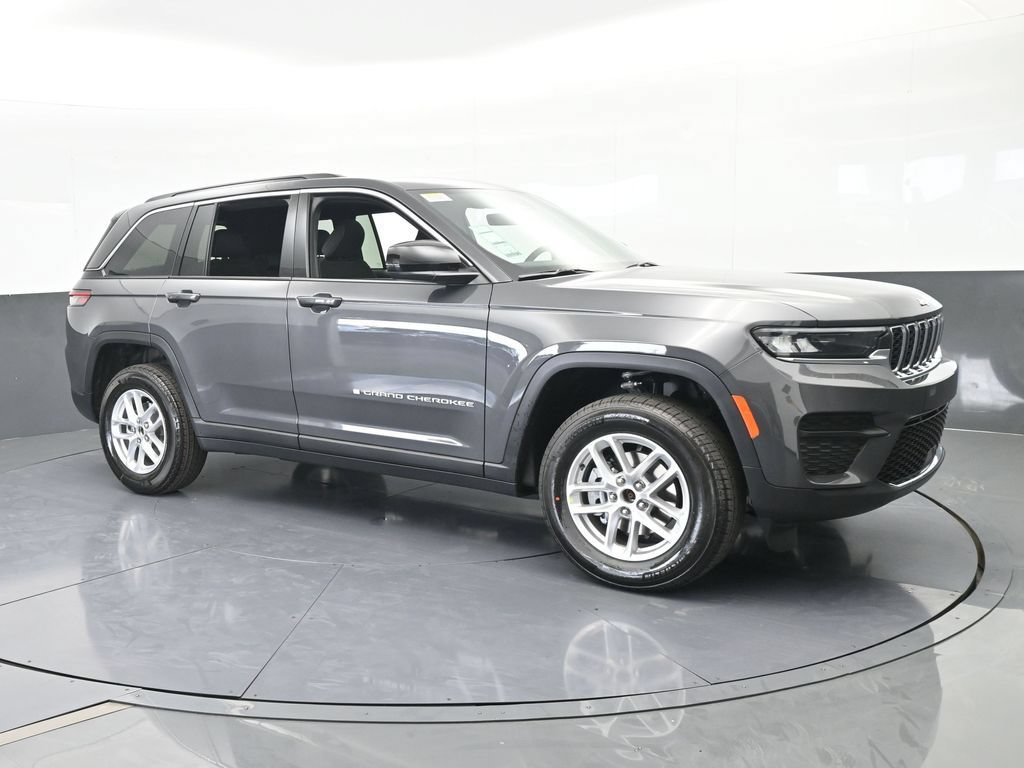 New 2026 Jeep Grand Cherokee Laredo X AWD/4WD image 8