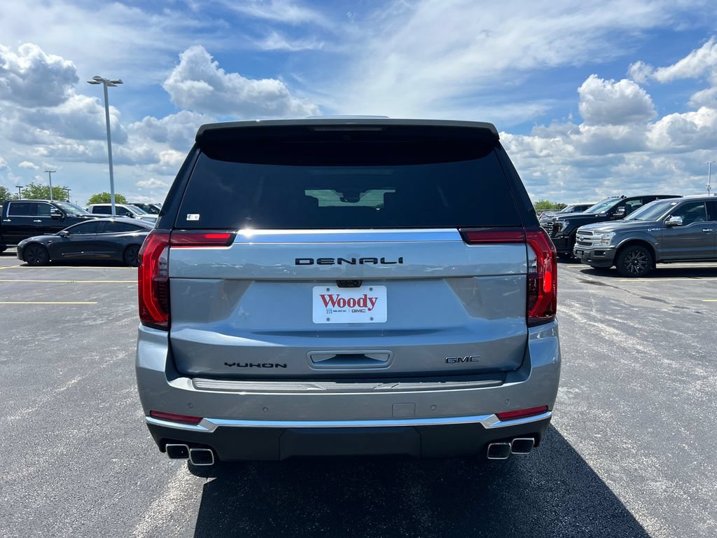 New 2026 GMC Yukon XL Denali w/ Denali Reserve Package AWD/4WD image 8