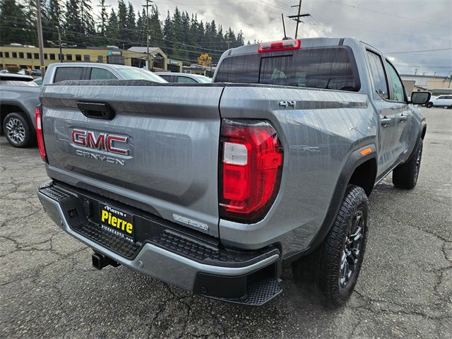 New 2025 GMC Canyon Elevation w/ Convenience Package image 3