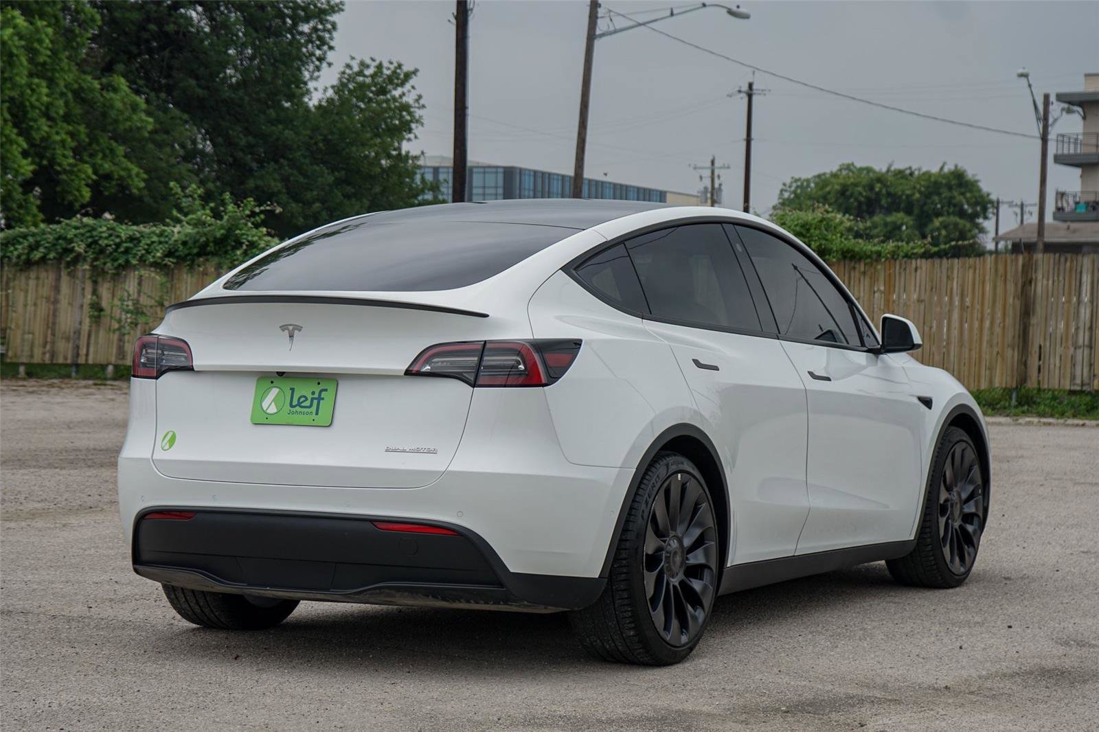 Used 2022 Tesla Model Y Performance AWD/4WD image 5