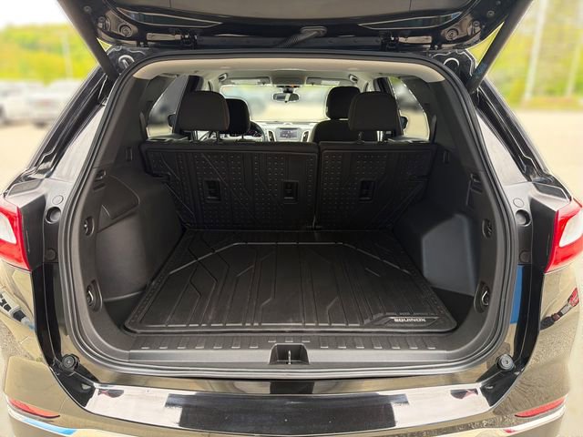 Used 2021 Chevrolet Equinox LT AWD/4WD image 12