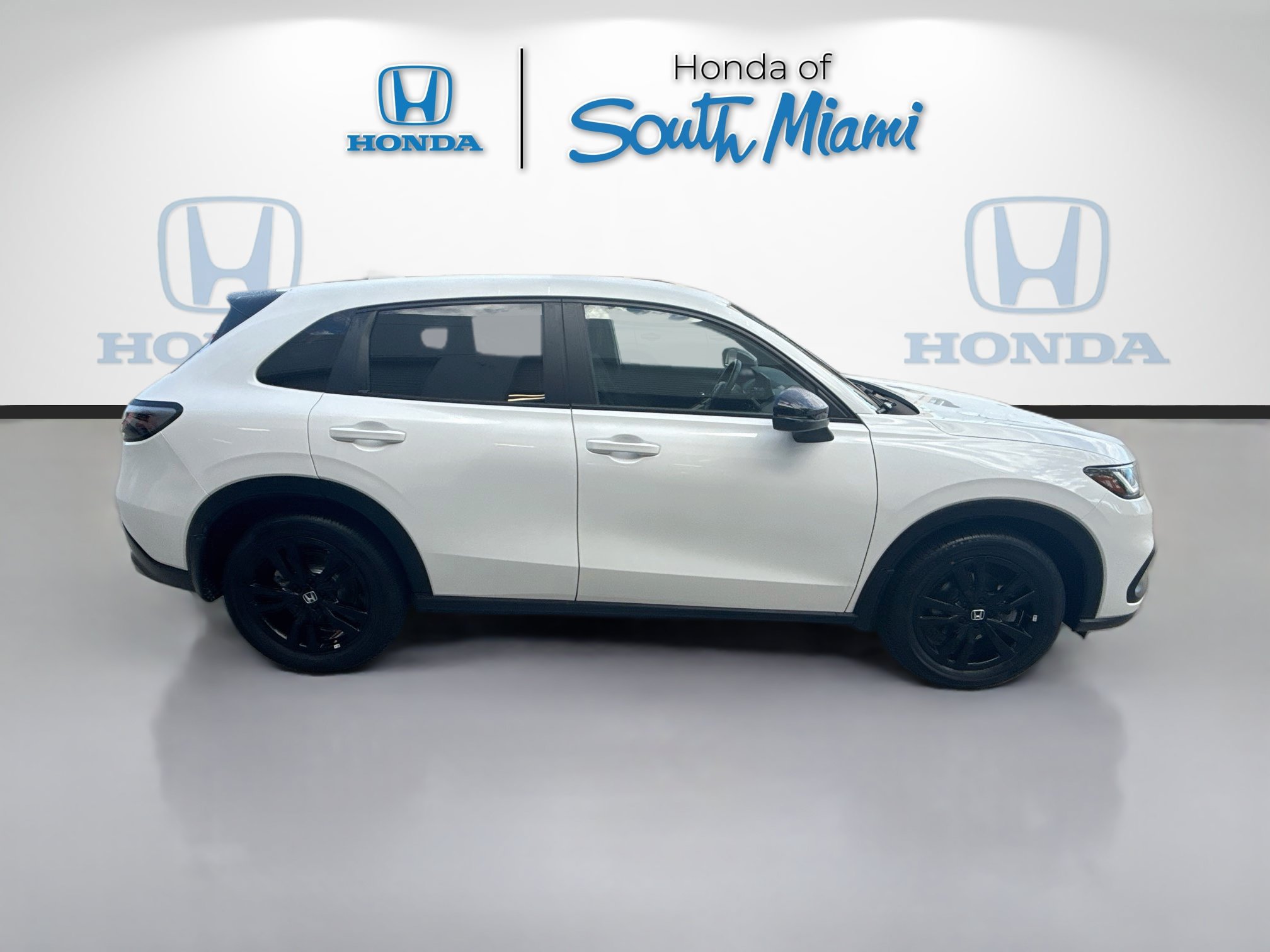 Certified 2026 Honda HR-V Sport image 8