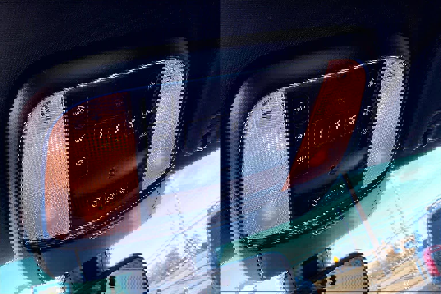 Used 2019 Jeep Grand Cherokee Overland image 32