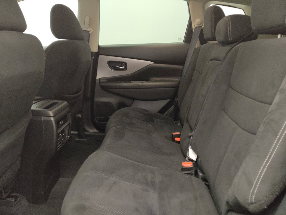 Used 2022 Nissan Murano S image 18