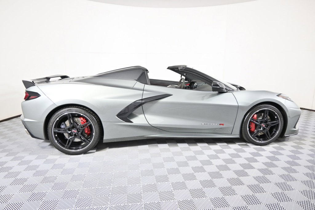 Used 2022 Chevrolet Corvette Stingray Premium Conv w/ Z51 Performance Package image 13