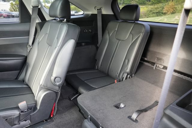Used 2022 Kia Sorento EX w/ Panoramic Sunroof Package FWD image 17