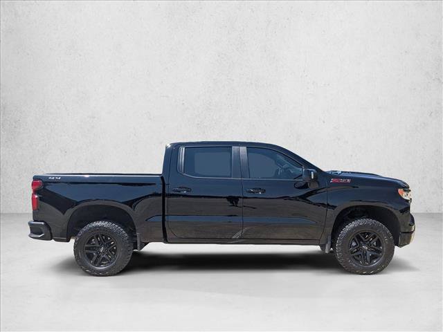 Used 2024 Chevrolet Silverado 1500 LT Trail Boss w/ Convenience Package II AWD/4WD image 4