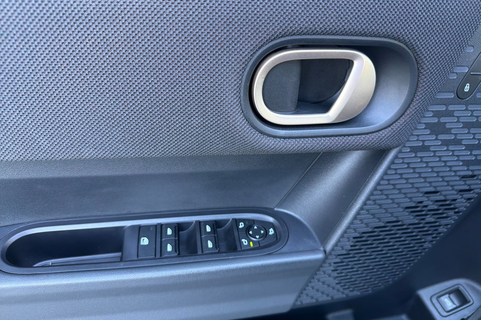 Used 2025 MINI Cooper S image 12