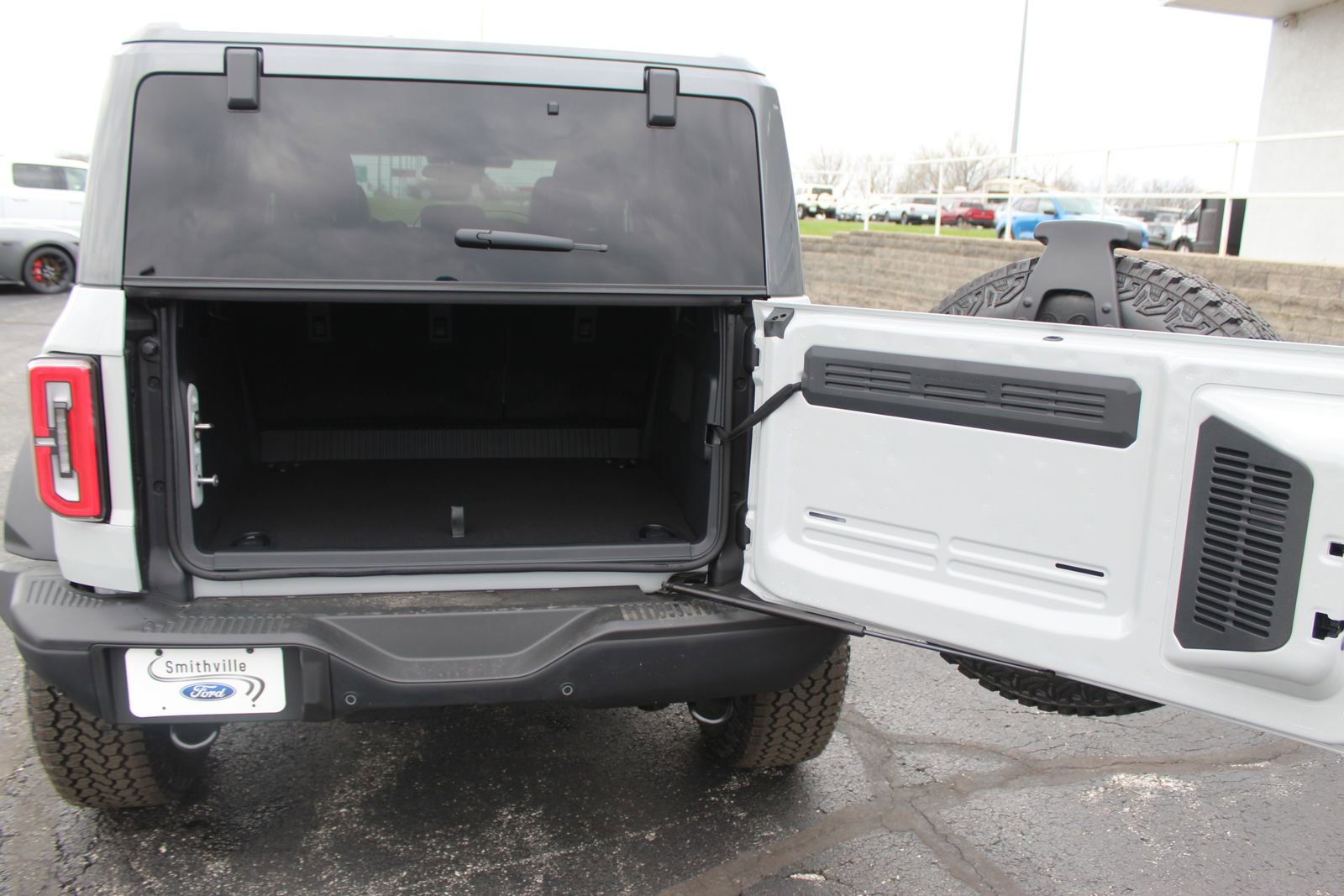 New 2026 Ford Bronco Badlands AWD/4WD image 18