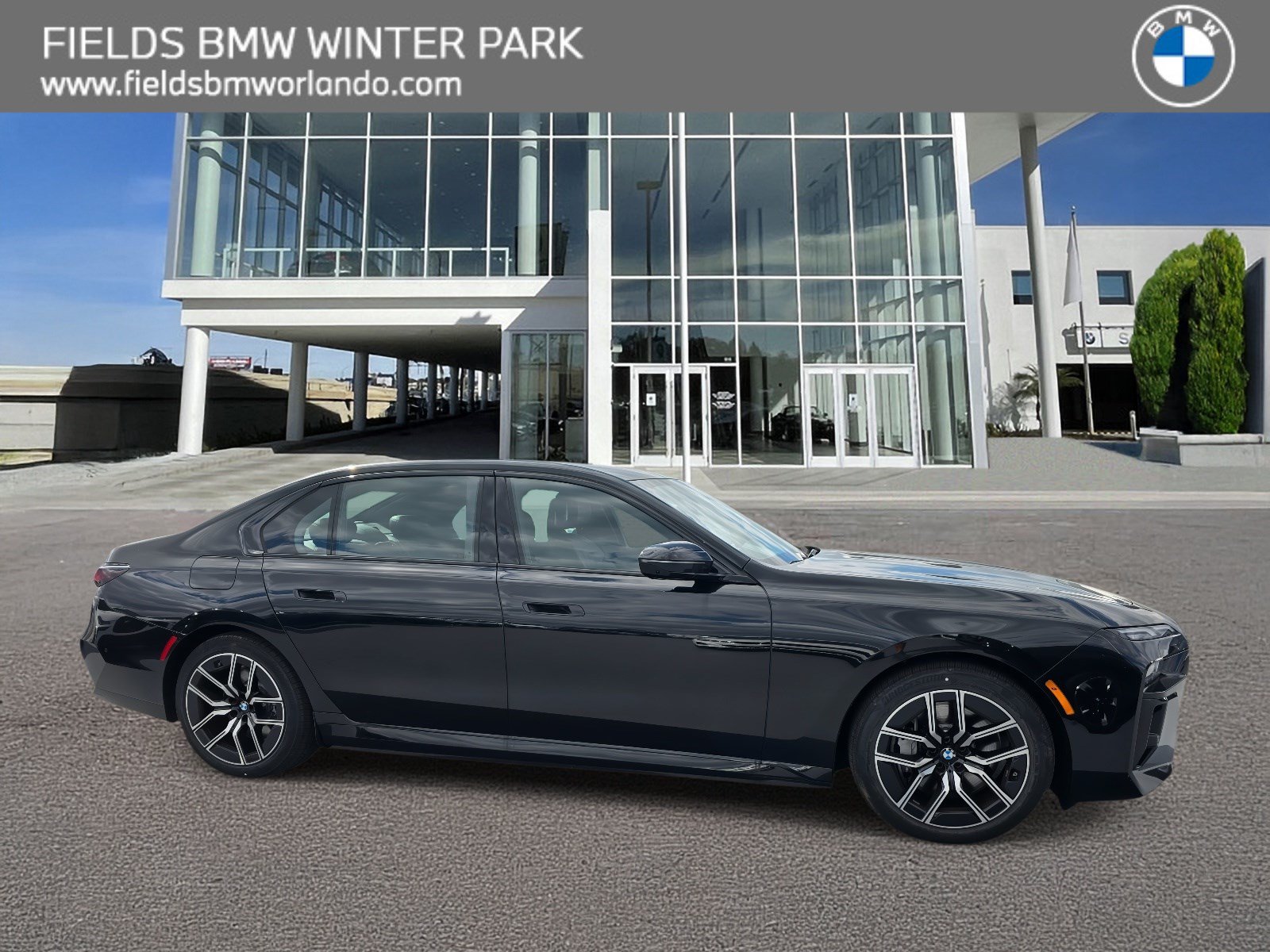 New 2026 BMW 750e xDrive AWD/4WD image 1