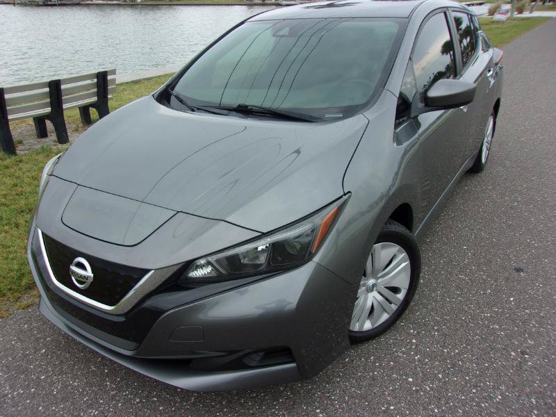 Used 2022 Nissan Leaf S FWD image 11