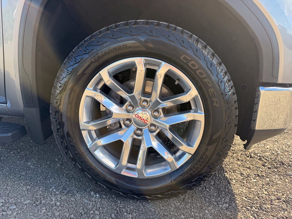 Used 2020 GMC Sierra 1500 SLT w/ SLT Premium Plus Package AWD/4WD image 26
