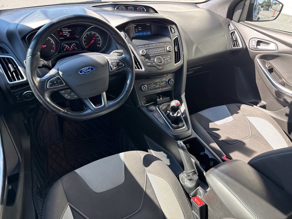 Used 2018 Ford Focus ST FWD image 14