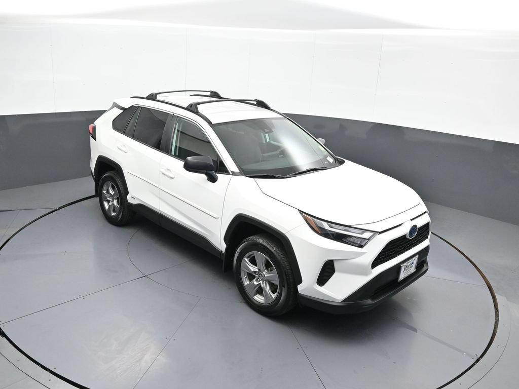 Certified 2024 Toyota RAV4 LE AWD/4WD image 35