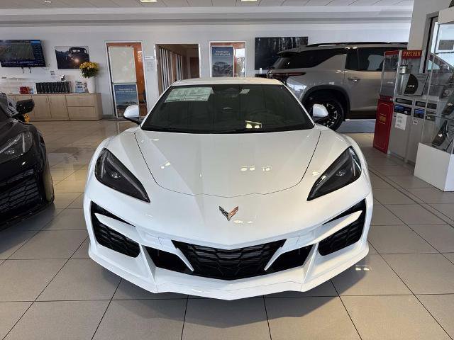 New 2025 Chevrolet Corvette E-Ray image 2