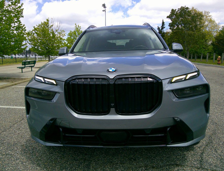 Used 2023 BMW X7 xDrive40i AWD/4WD image 38