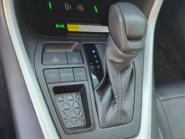 Certified 2025 Toyota RAV4 LE FWD image 19