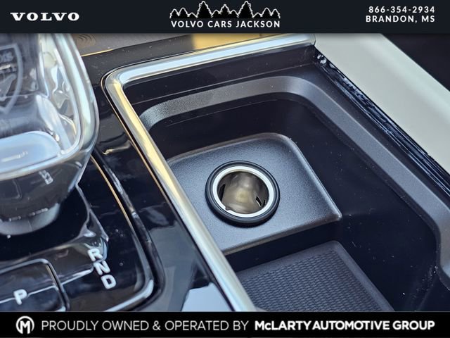 New 2026 Volvo XC60 B5 Ultra w/ Protection Package Premier image 22