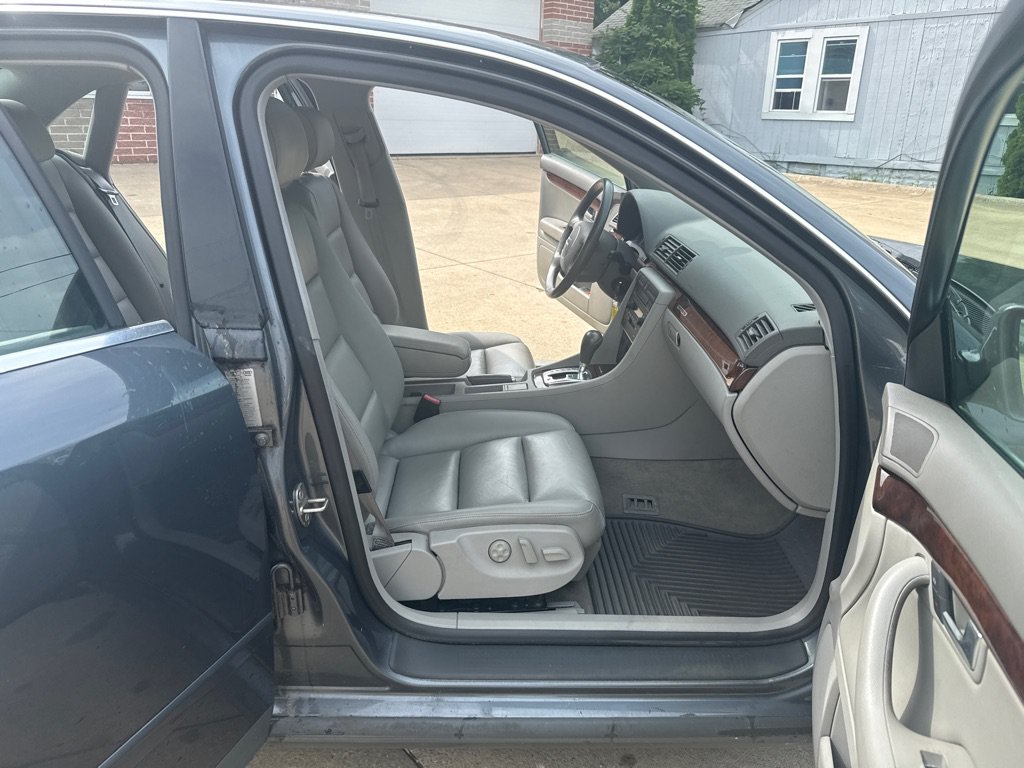 Used 2003 Audi A4 3.0 AWD/4WD image 11