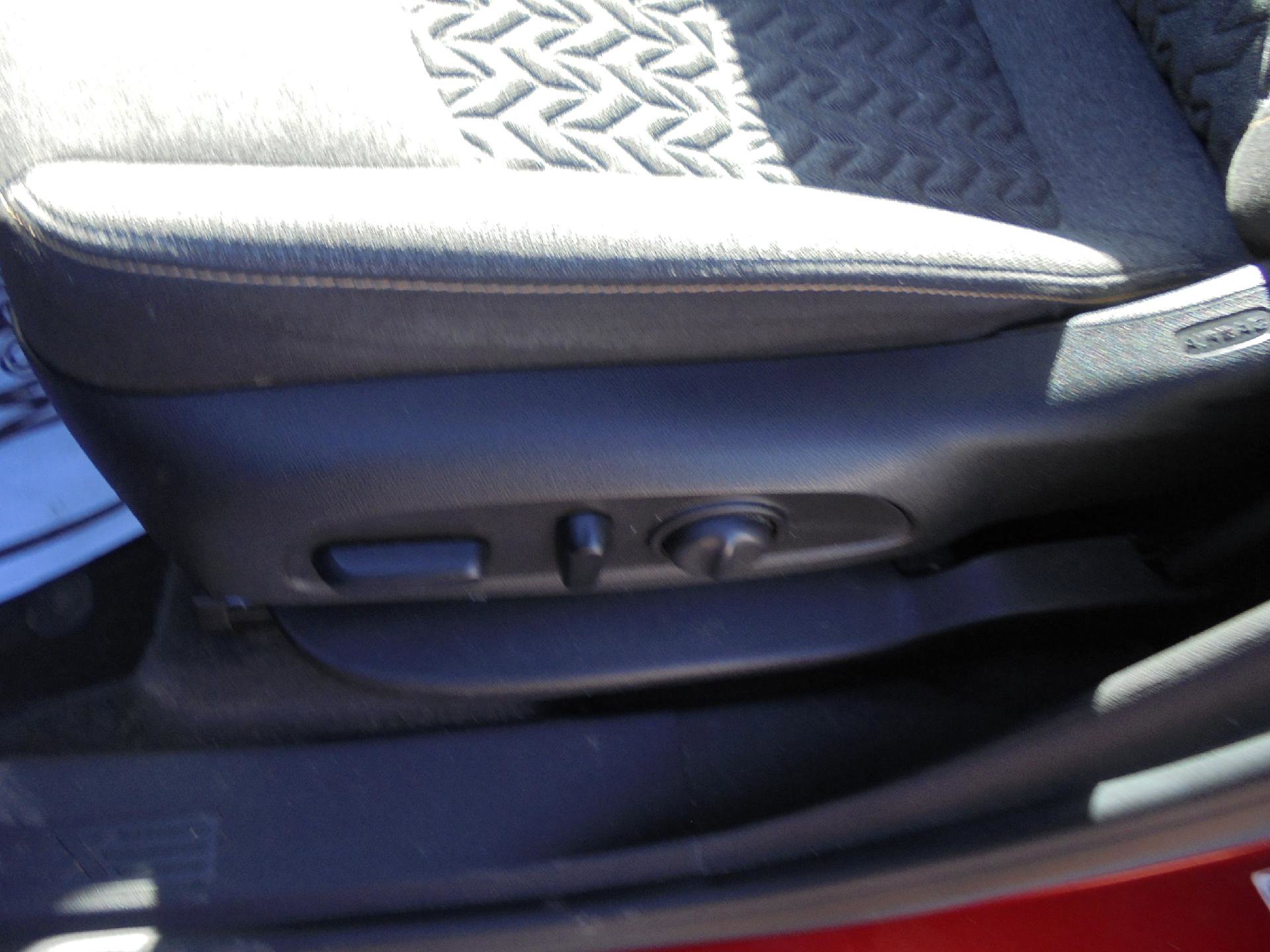 Used 2024 Chevrolet Equinox LT image 15