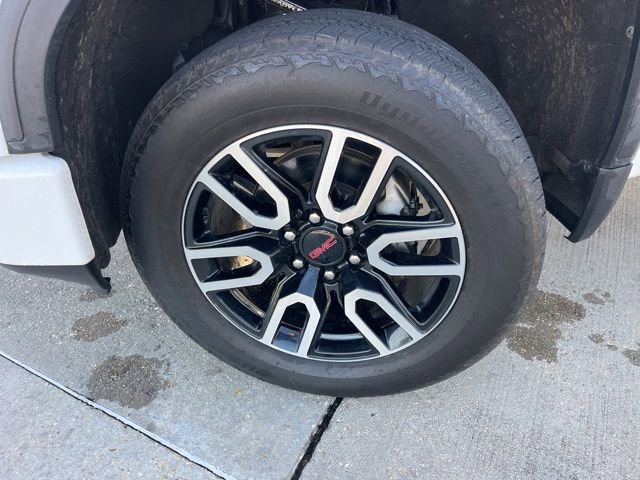 Used 2020 GMC Sierra 1500 AT4 w/ AT4 Premium Package AWD/4WD image 36