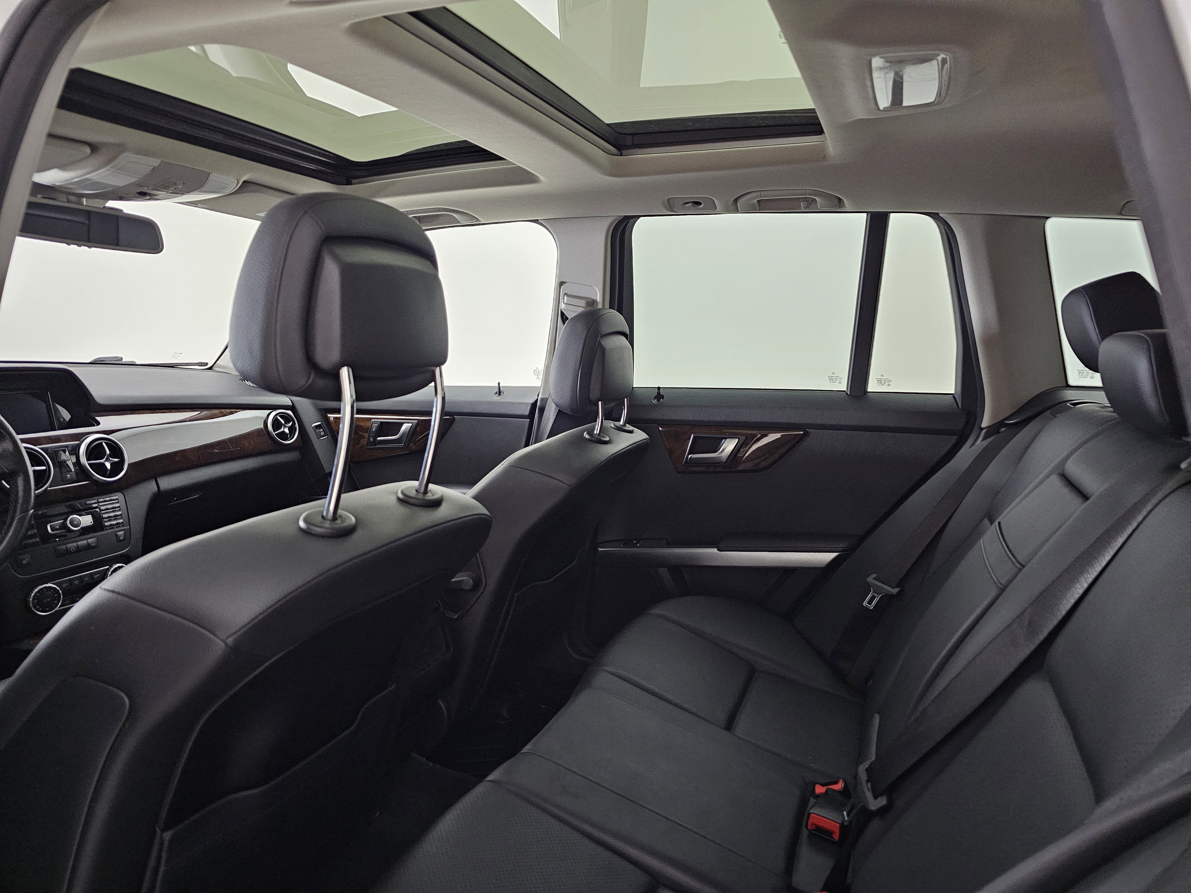 Used 2015 Mercedes-Benz GLK 350 4MATIC image 16