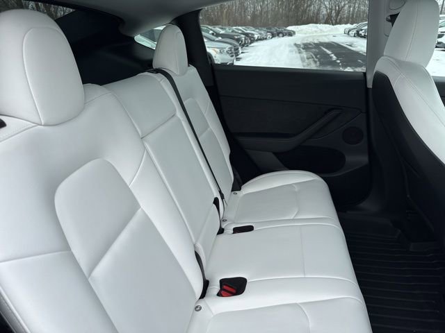 Used 2023 Tesla Model Y Long Range image 12