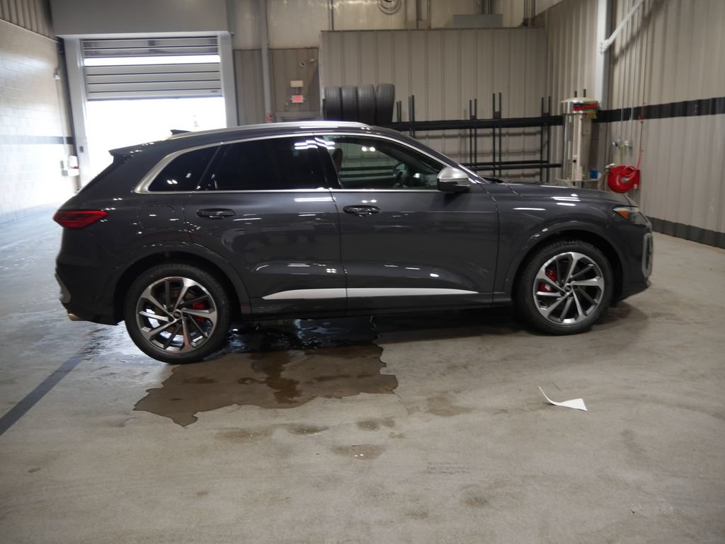 New 2026 Audi SQ5 Premium Plus AWD/4WD image 6