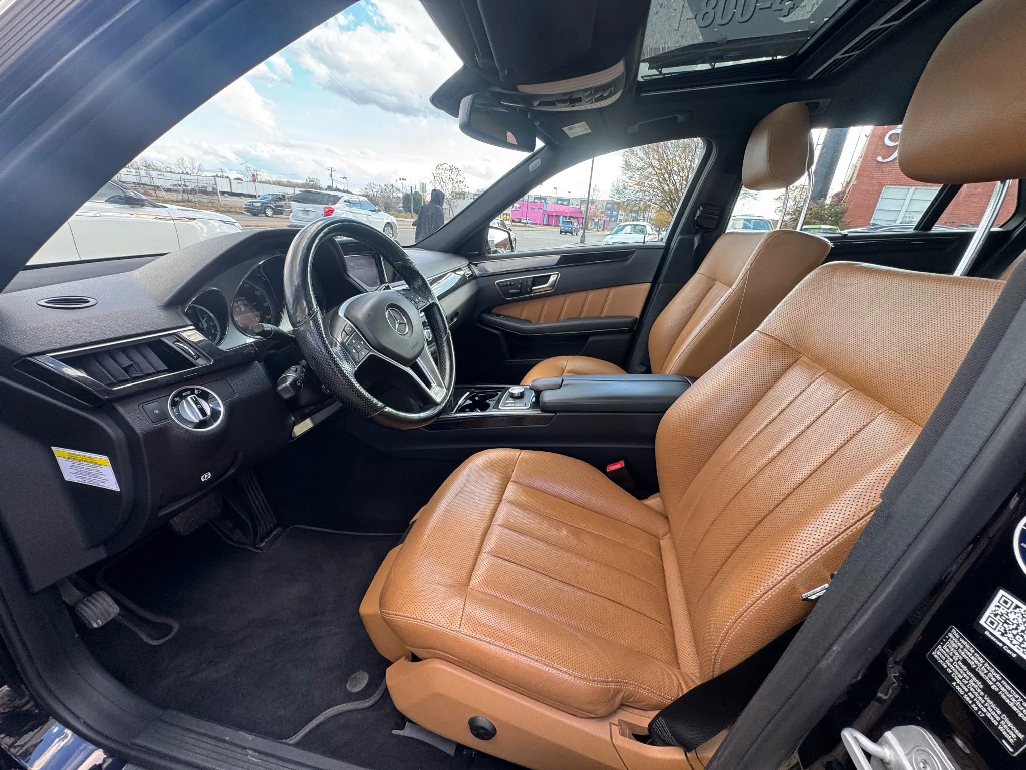 Used 2013 Mercedes-Benz E 350 4MATIC Wagon image 12