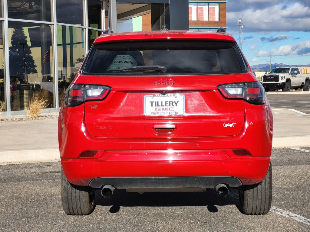 Used 2024 Jeep Compass Limited image 6