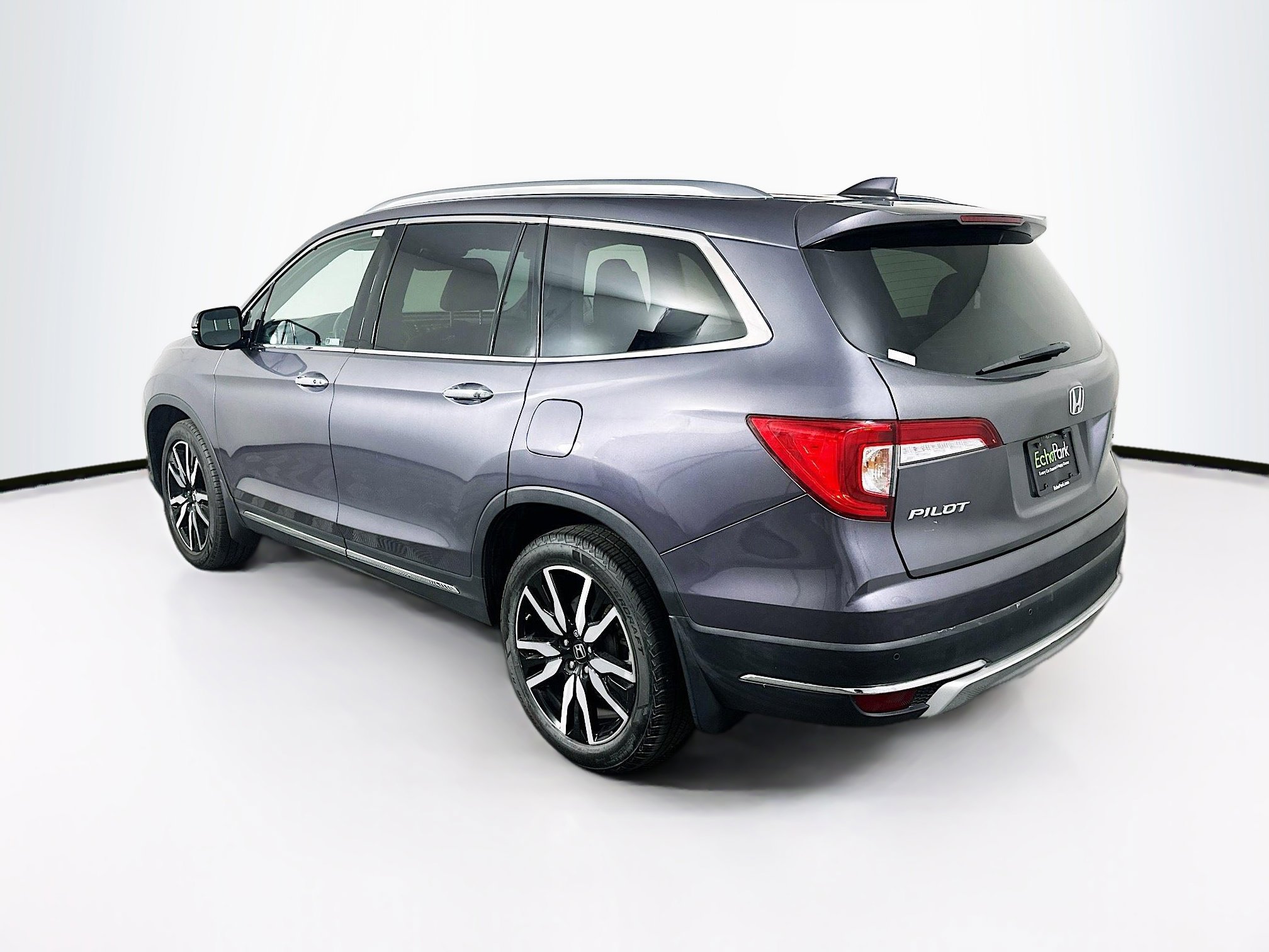 Used 2022 Honda Pilot Touring image 5