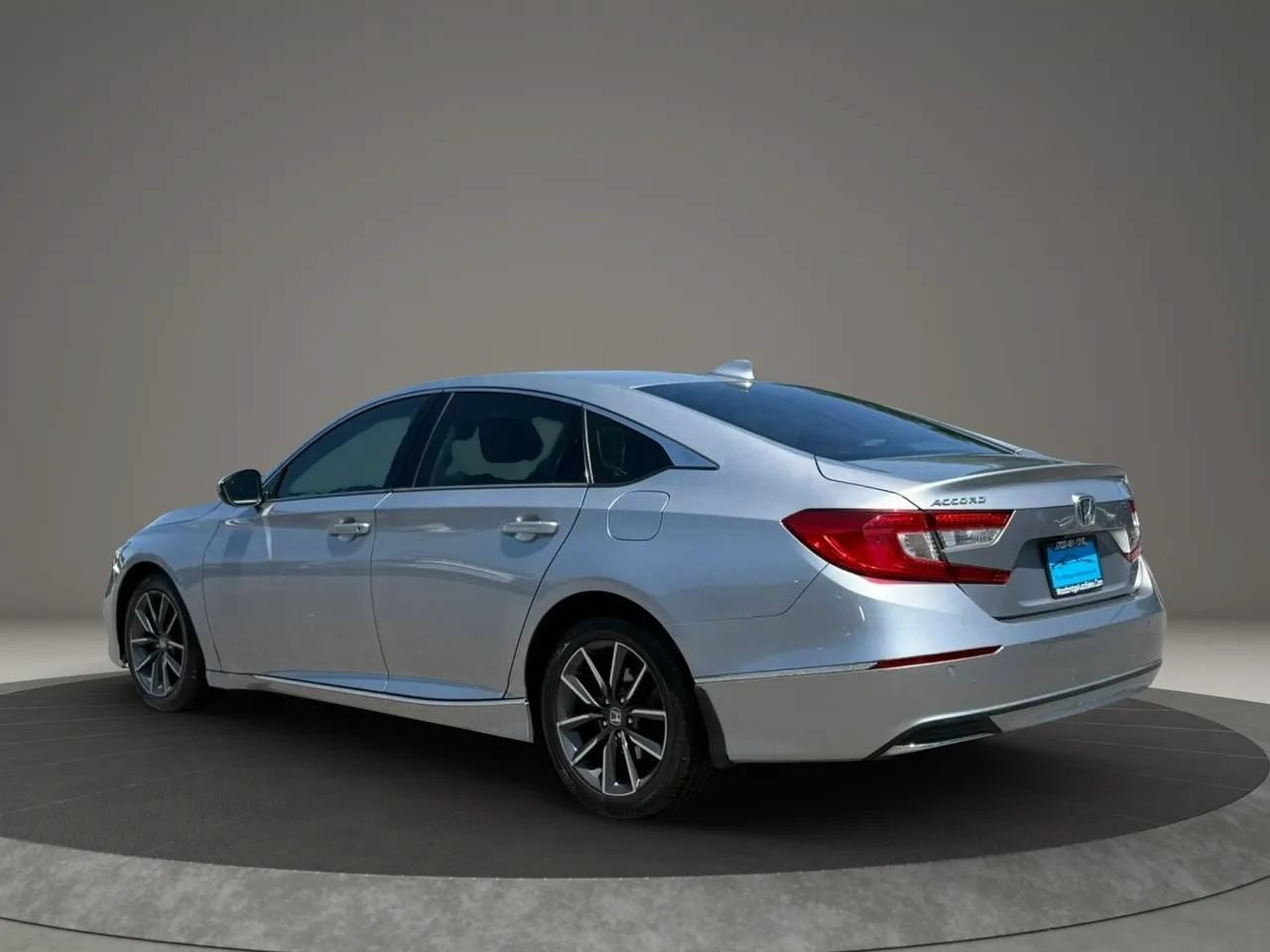 Used 2021 Honda Accord EX-L image 6