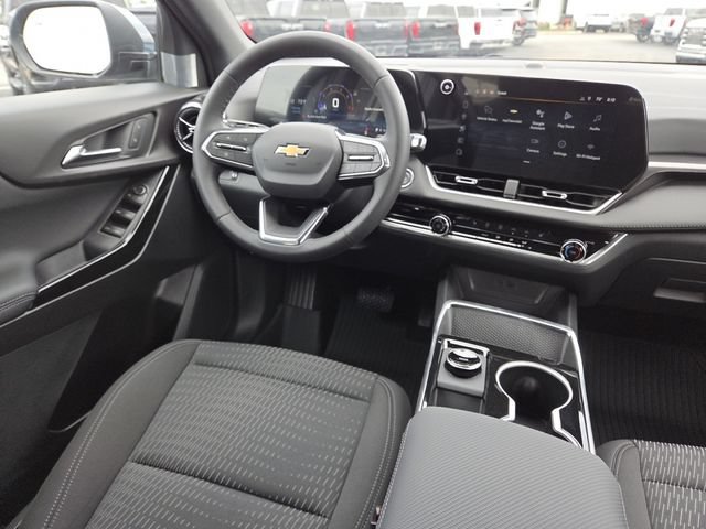 New 2026 Chevrolet Equinox LT w/ Safety and Technology Package FWD image 28