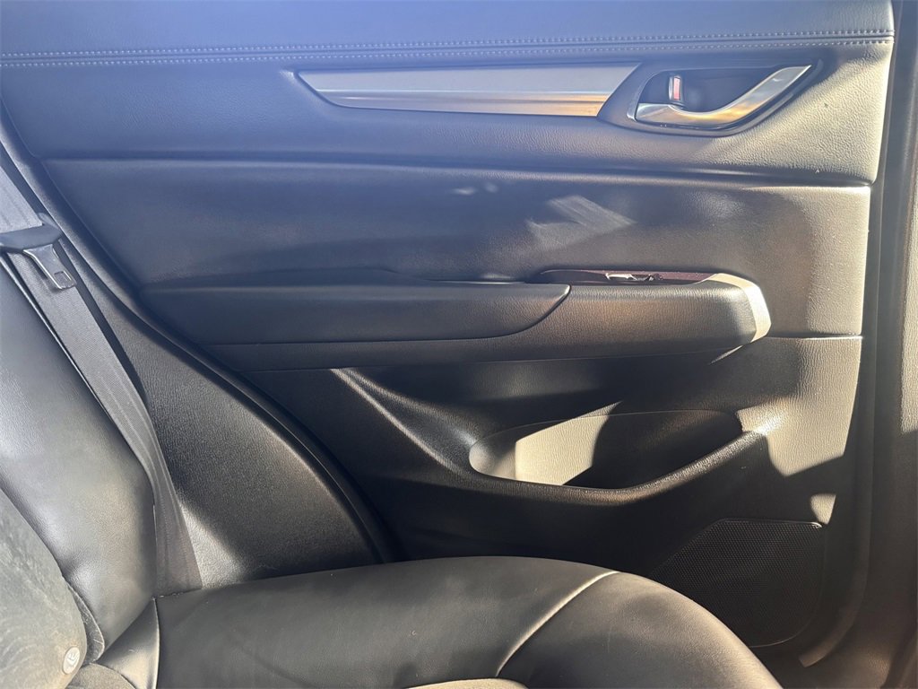 Used 2018 MAZDA CX-5 Touring image 27