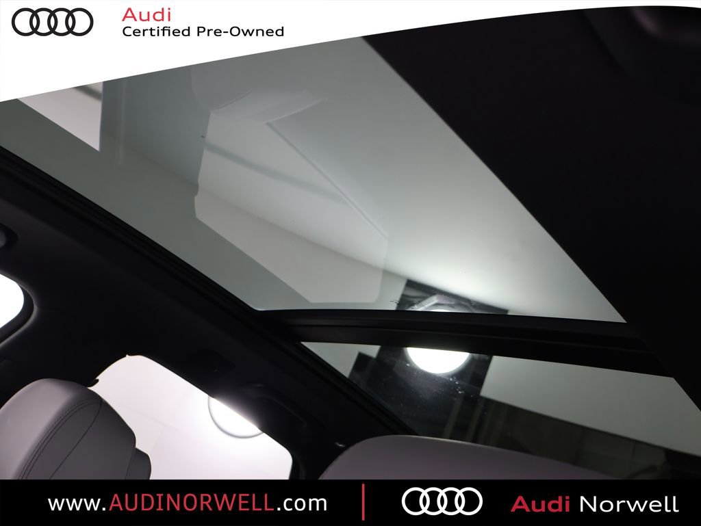 Certified 2025 Audi SQ5 Premium Plus w/ Premium Plus Package AWD/4WD image 9