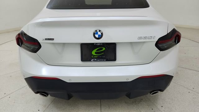 Used 2025 BMW 230i xDrive Coupe w/ Premium Package image 11