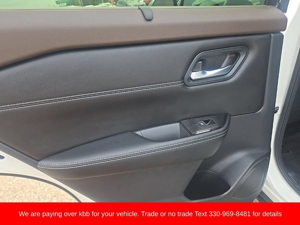 Used 2023 Nissan Rogue SL w/ SL Premium Package AWD/4WD image 35